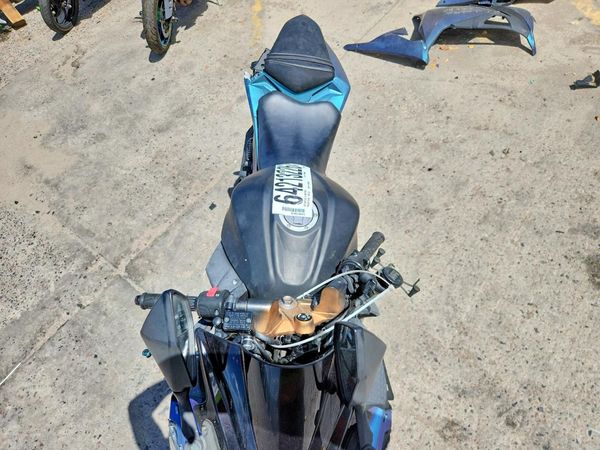 2015 KAWASAKI EX300