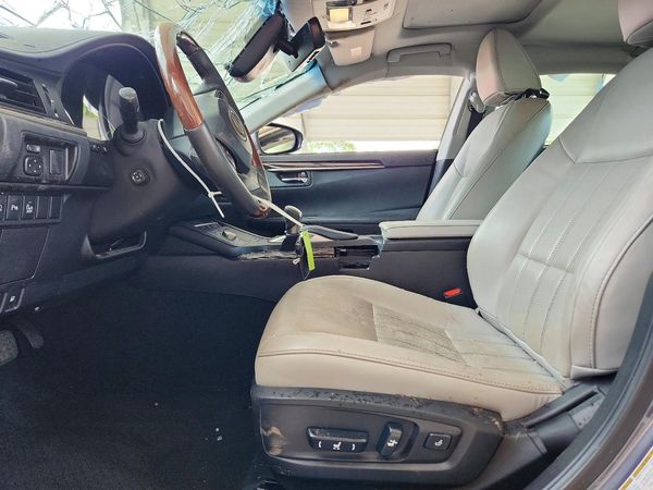 2017 LEXUS ES 350