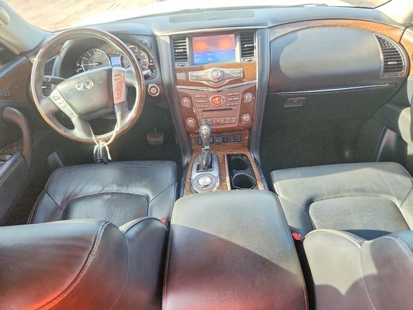 2016 INFINITI QX80