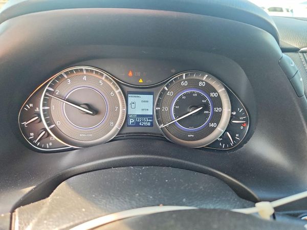 2016 INFINITI QX80