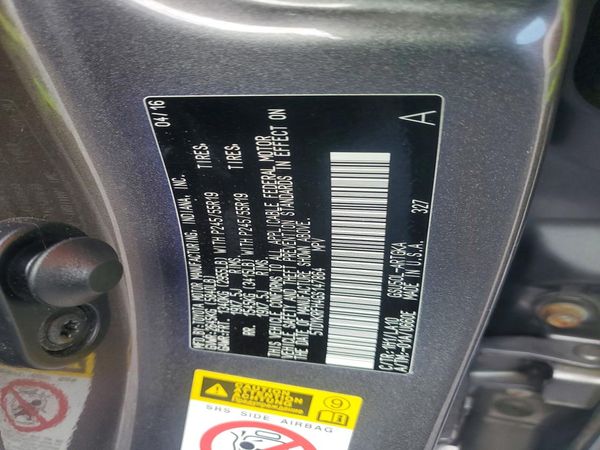 2016 TOYOTA HIGHLANDER