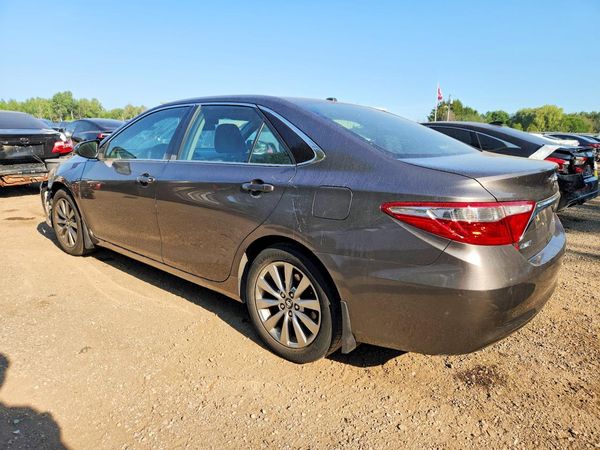 2016 TOYOTA CAMRY