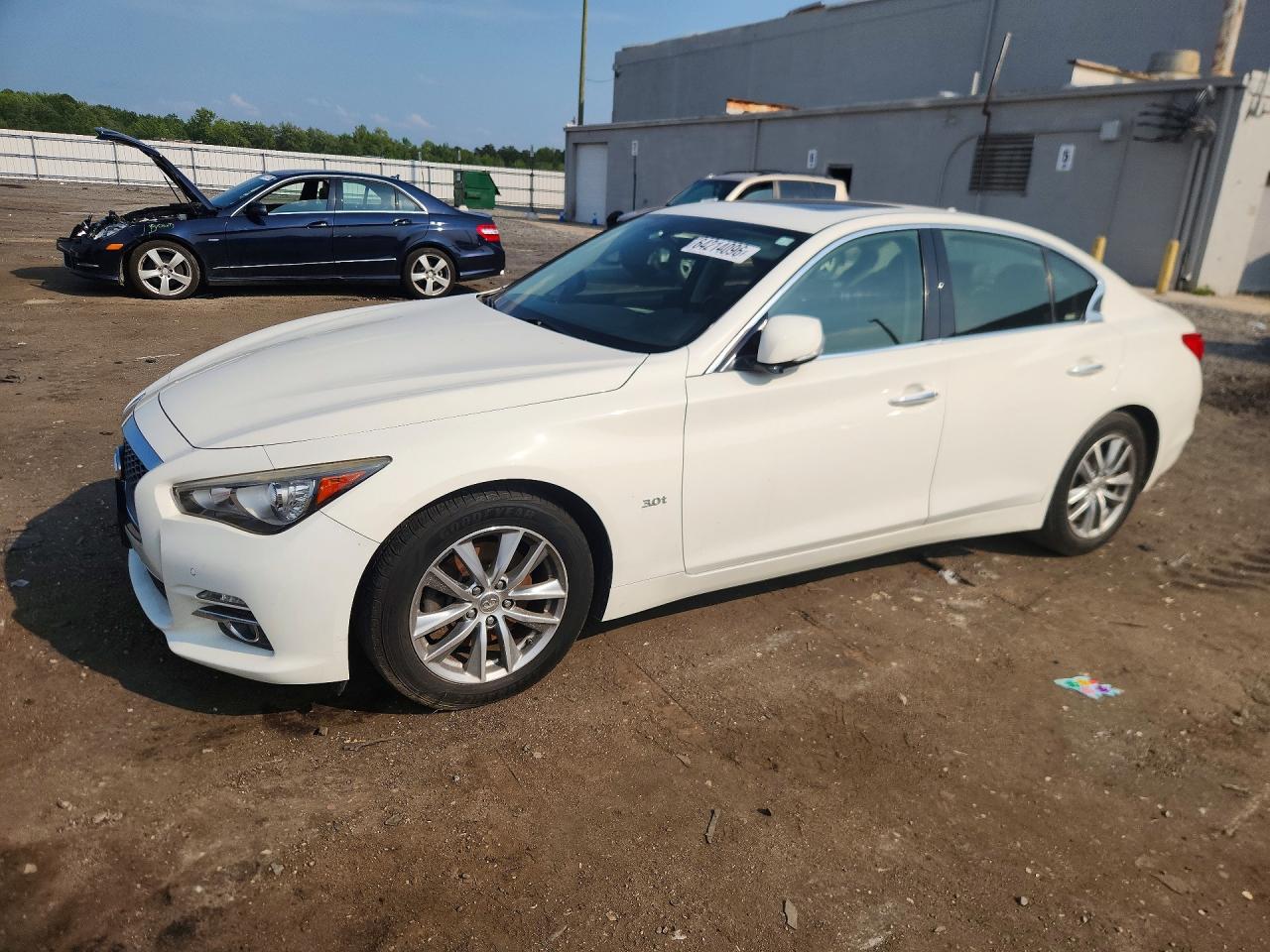 2017 INFINITI Q50