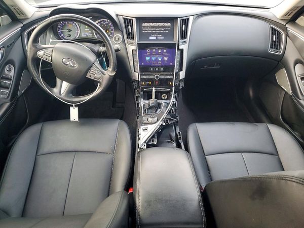 2017 INFINITI Q50
