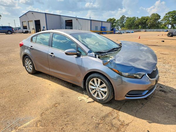 2016 KIA FORTE