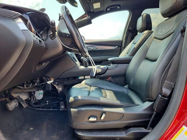 2021 CADILLAC XT6 Luxury