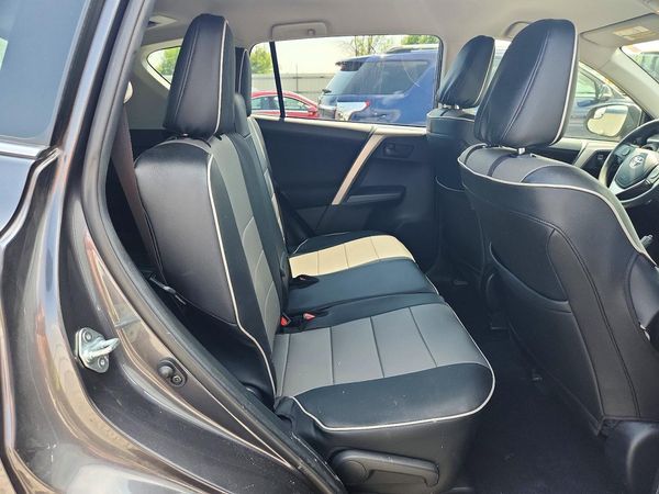2016 TOYOTA RAV4 LE (X Grade)