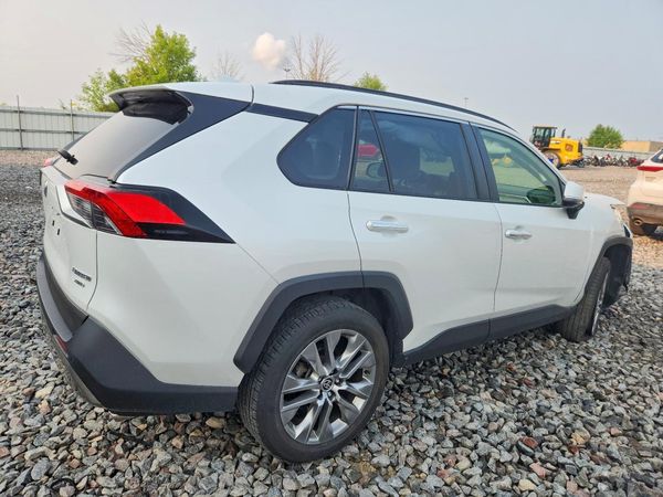 2023 TOYOTA RAV4 Limited