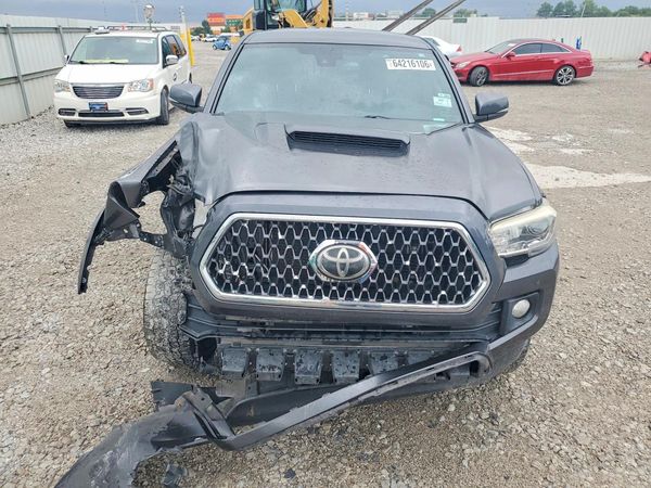 2018 TOYOTA TACOMA