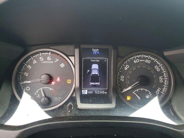 2018 TOYOTA TACOMA