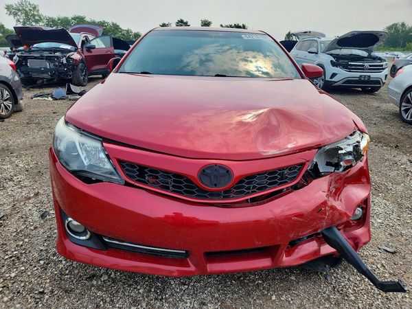 2012 TOYOTA CAMRY