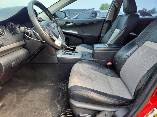 2012 TOYOTA CAMRY