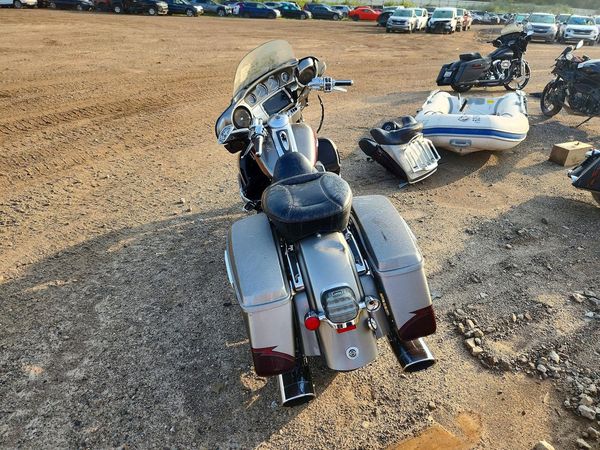 2015 HARLEY-DAVIDSON FLSE