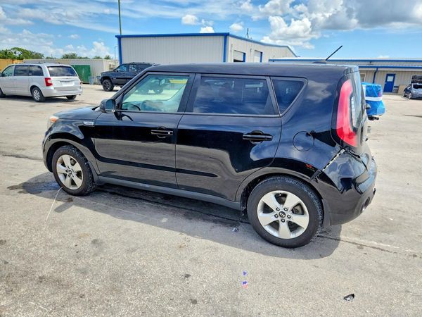 2019 KIA SOUL