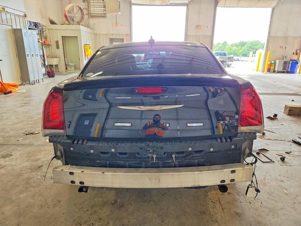 2017 CHRYSLER 300 300S