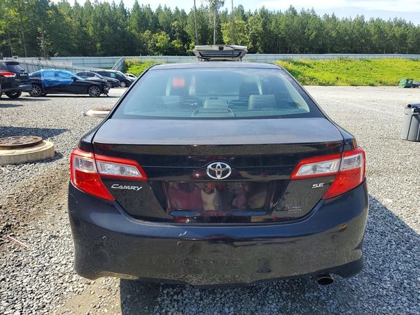 2012 TOYOTA CAMRY