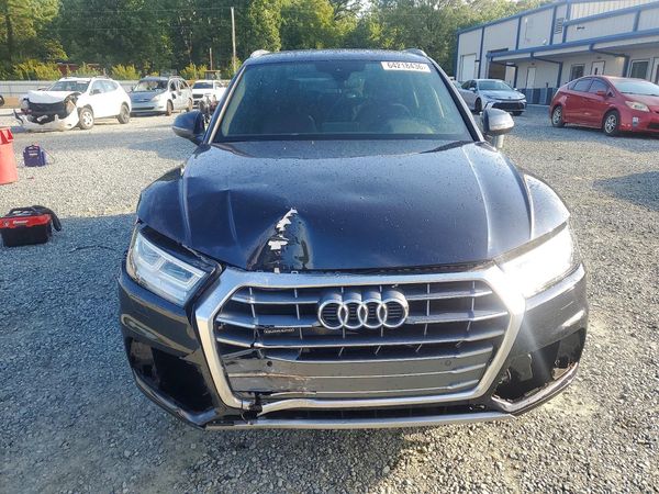 2020 AUDI Q5 quattro Premium Plus