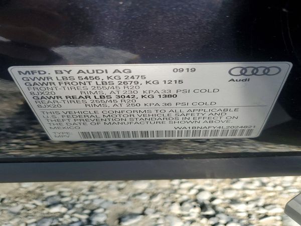 2020 AUDI Q5 quattro Premium Plus