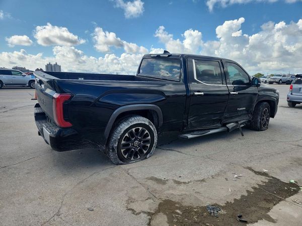2023 TOYOTA TUNDRA