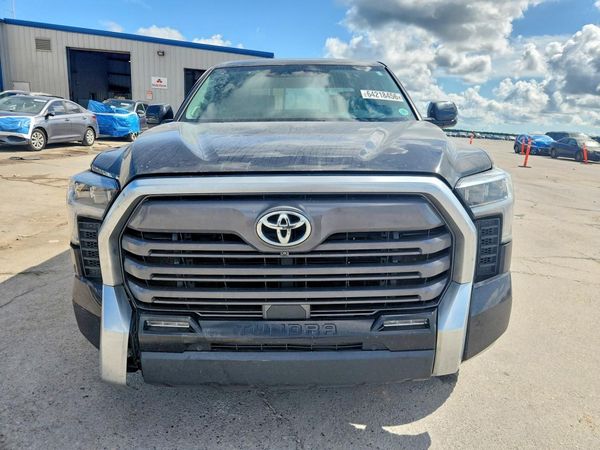 2023 TOYOTA TUNDRA