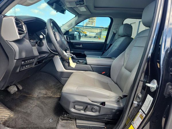 2023 TOYOTA TUNDRA