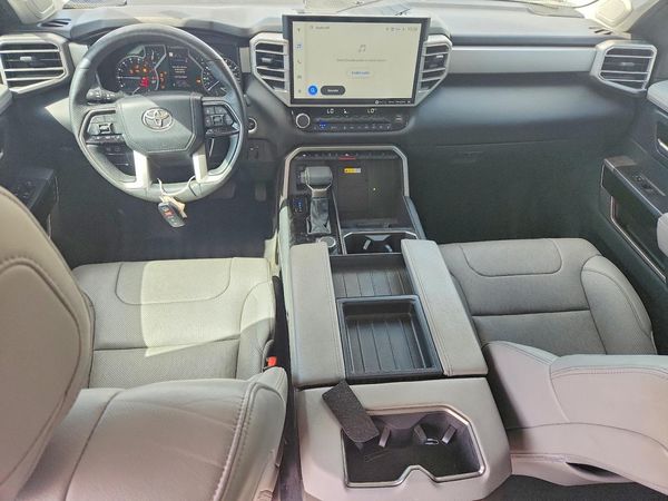 2023 TOYOTA TUNDRA
