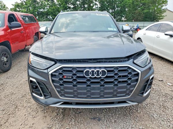 2021 AUDI SQ5 quattro Premium