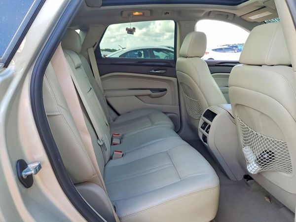 2015 CADILLAC SRX Performance