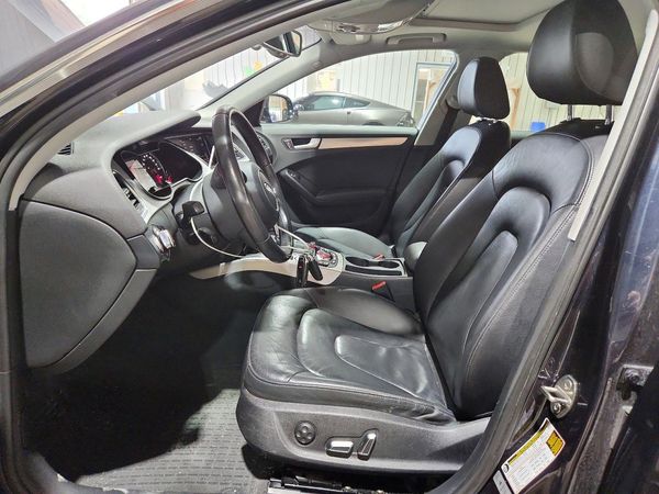 2015 AUDI A4 quattro Premium Plus