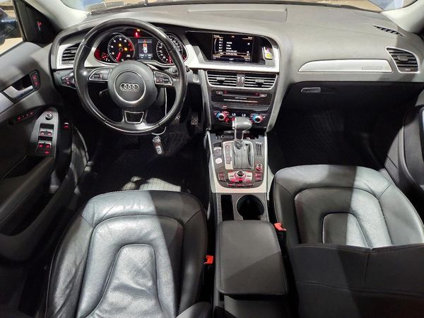 2015 AUDI A4 quattro Premium Plus