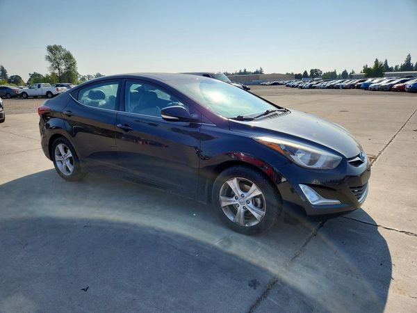 2016 HYUNDAI ELANTRA