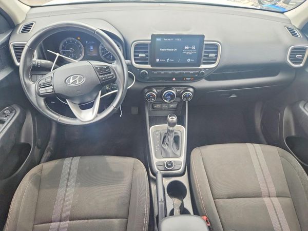 2022 HYUNDAI VENUE