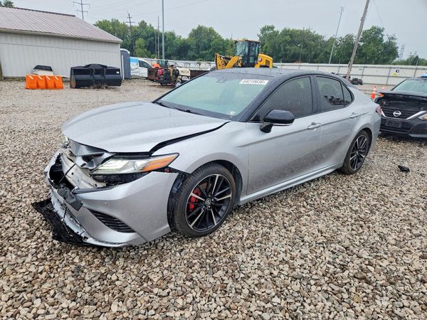 2018 TOYOTA CAMRY XSE
