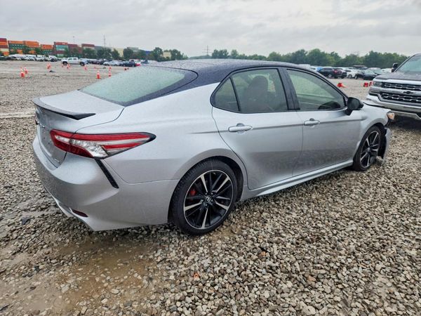 2018 TOYOTA CAMRY XSE