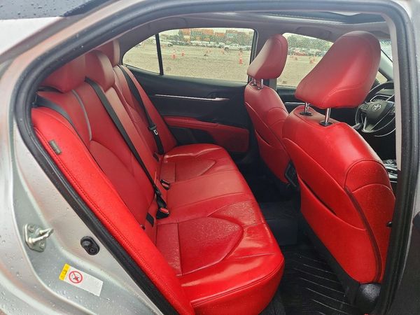 2018 TOYOTA CAMRY XSE