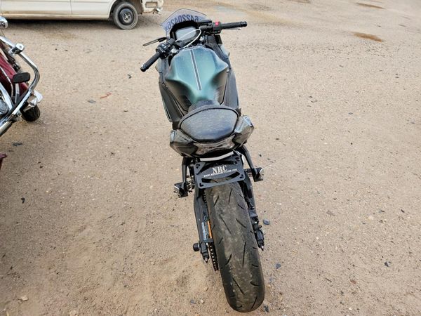 2025 KAWASAKI EX650