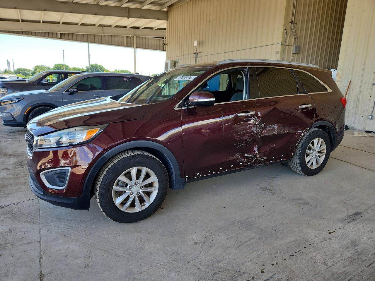 2017 KIA SORENTO L, LX