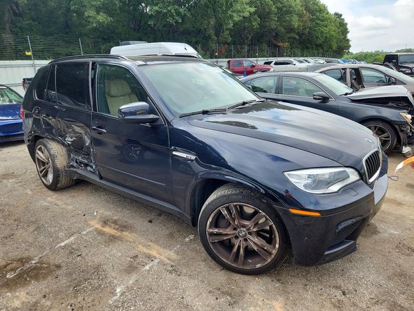 2013 BMW X5 X5 M