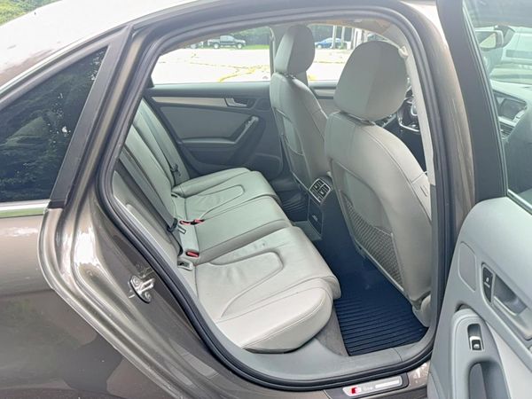 2014 AUDI A4 quattro Premium Plus
