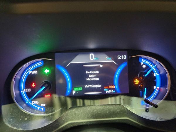 2023 TOYOTA RAV4 LE