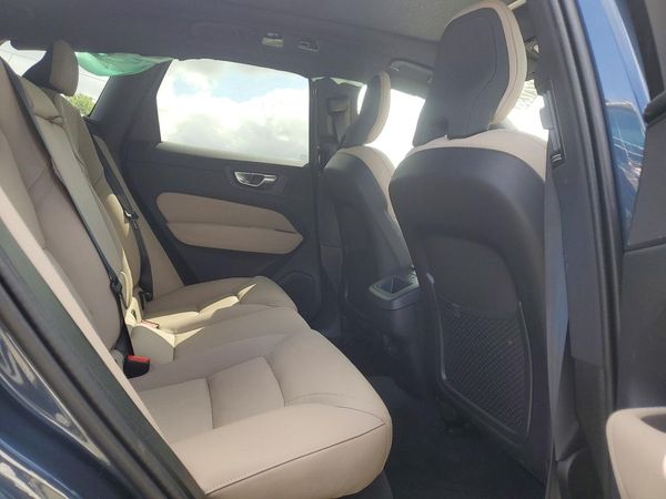 2026 VOLVO XC60 Plus Dark