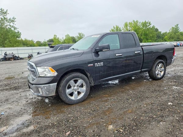 2018 RAM 1500 SLT