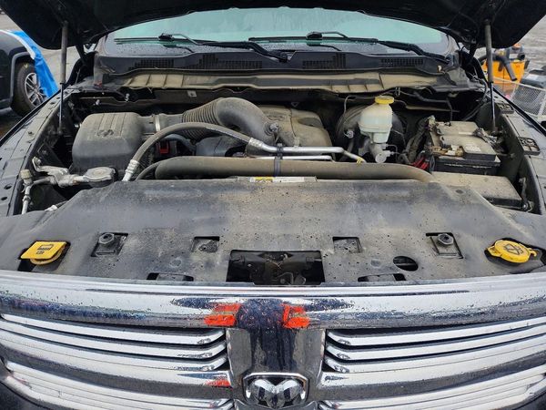 2018 RAM 1500 SLT