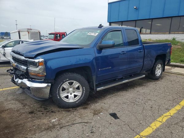 2018 CHEVROLET SILVERADO LT