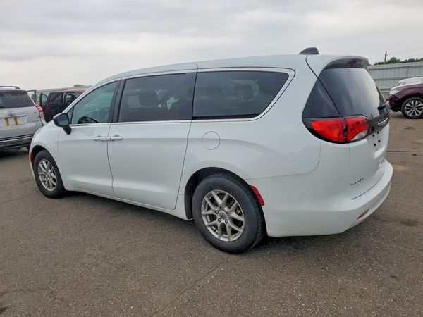 2024 CHRYSLER VOYAGER LX