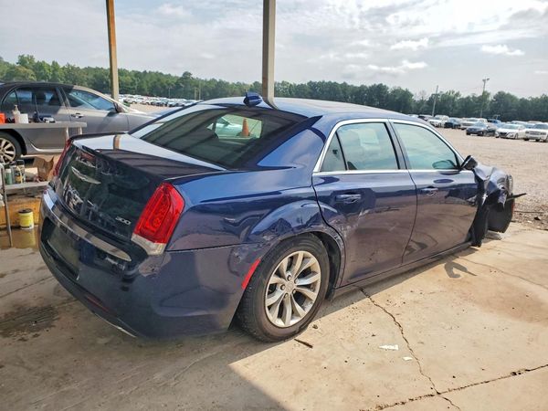 2015 CHRYSLER 300