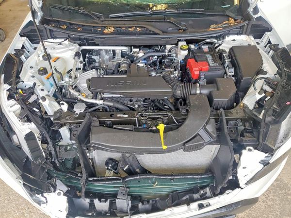 2026 NISSAN ROGUE SV — Engine bay