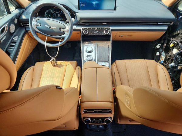 2024 GENESIS GV80