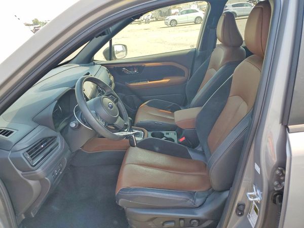 2025 SUBARU FORESTER