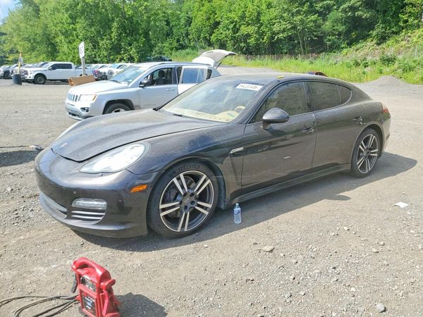2012 PORSCHE PANAMERA Base (2WD), 4 (4WD)